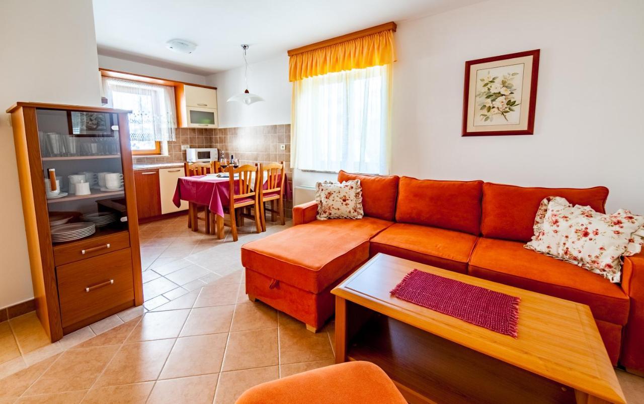 Villa Magnolija Cres Kültér fotó