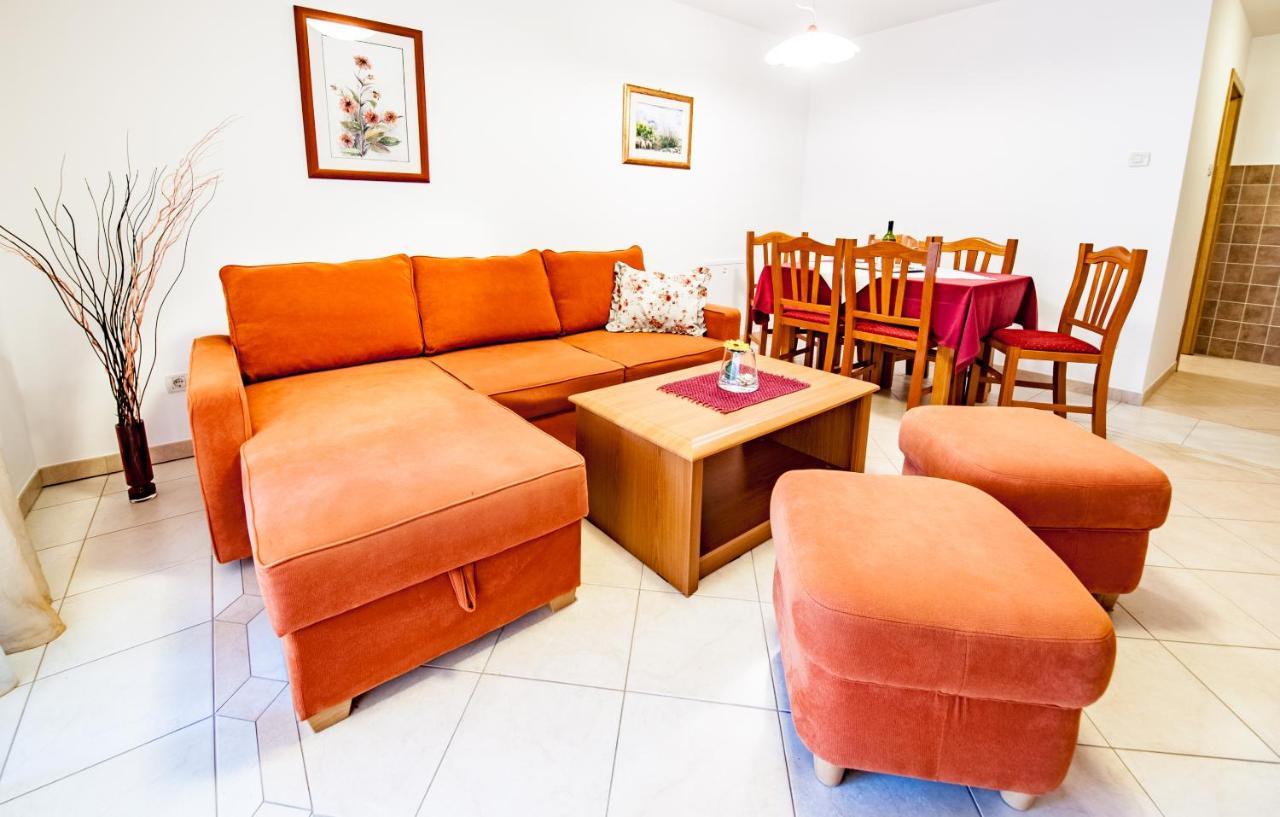 Villa Magnolija Cres Kültér fotó